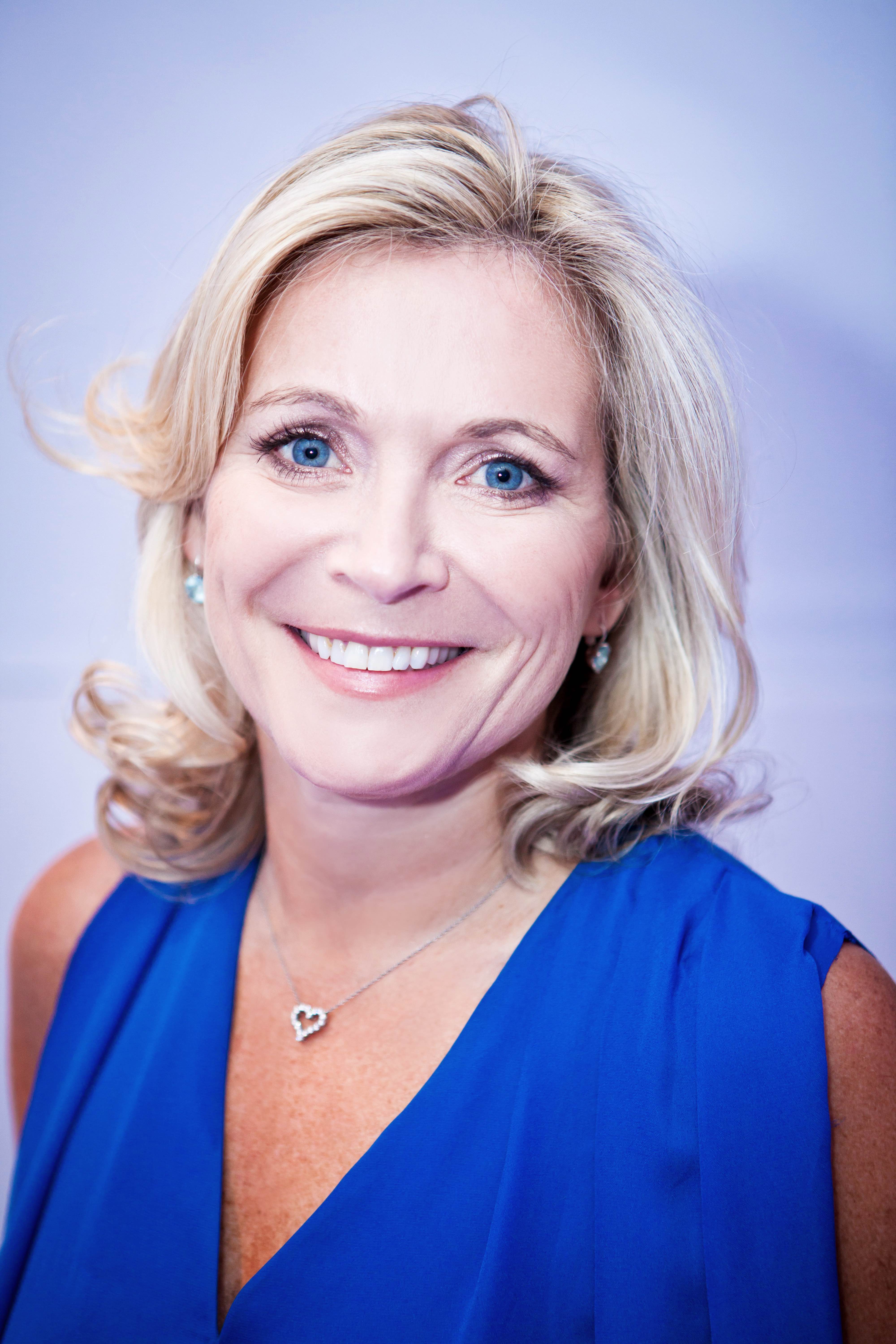 Margaret Dabbs to open 15 clinics by 2017 and expand overseas partnerships